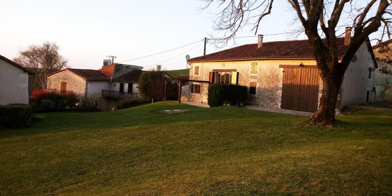 La Tranquillite, Coutancie Villa Nanteuil-Auriac-de-Bourzac ภายนอก รูปภาพ